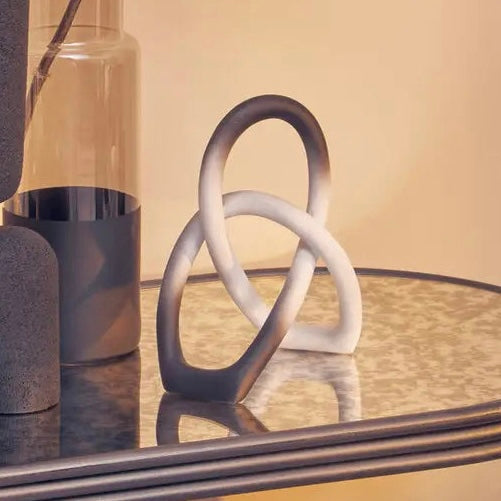 Bobbin Ombre Black & White Sculpture